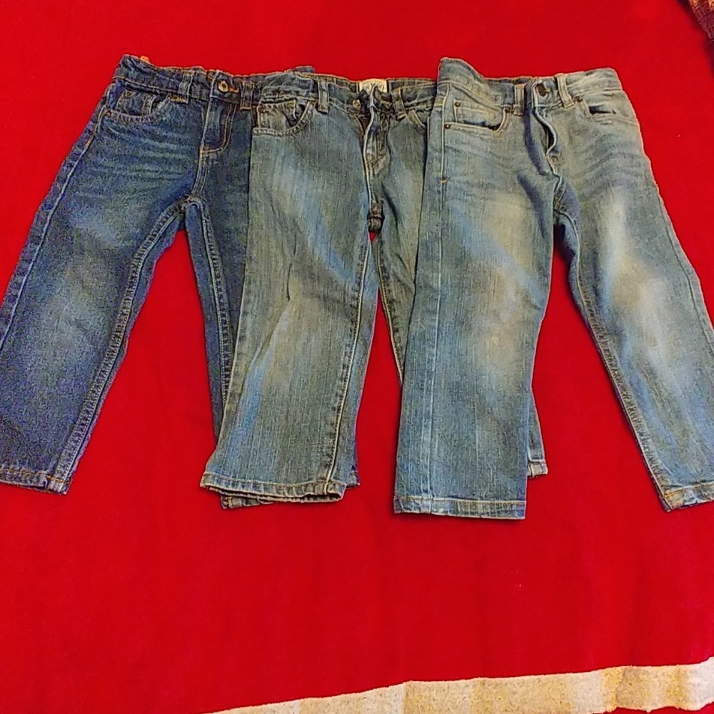 Bundle of boys jeans size 3t